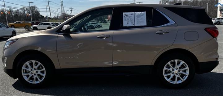$19543 : PRE-OWNED 2019 CHEVROLET EQUI image 2