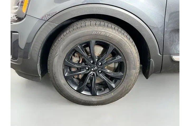 $12975 : Kia Telluride 2020 LX 4dr SU image 7
