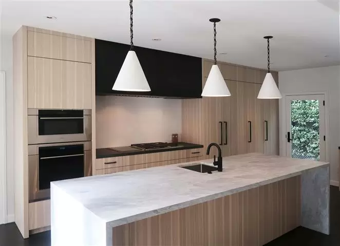 Kitchen remodeling image 3