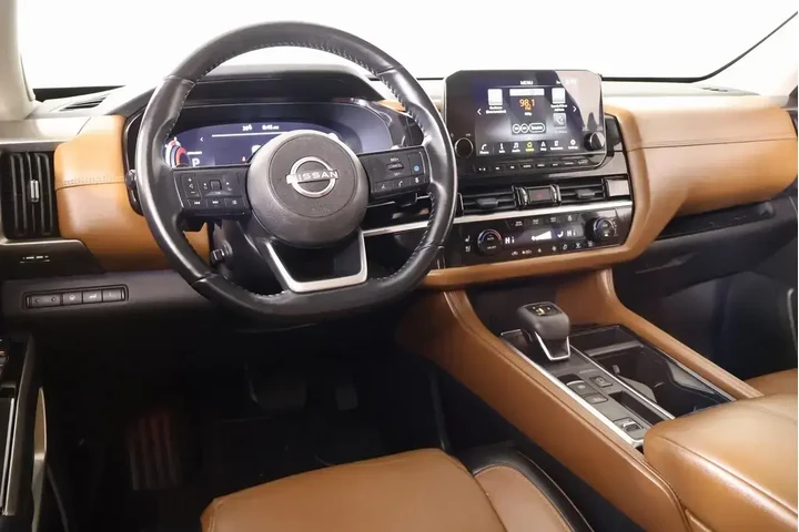 $33479 : Nissan Pathfinder 2024 Plati image 2