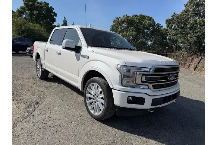 $32000 : Ford F-150 2018 4x4 XLT 4dr image 7