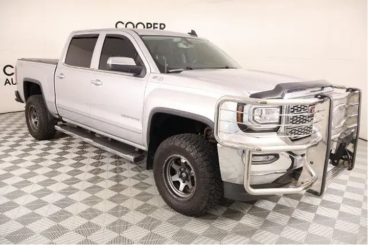 $25401 : GMC Sierra 1500 2017 4x4 SLT image 1