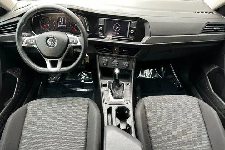 $8879 : Volkswagen Jetta 2019 S 4dr image 10