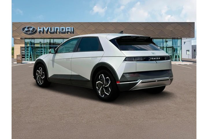 $25610 : Hyundai IONIQ 5 2024 SEL 4dr image 5