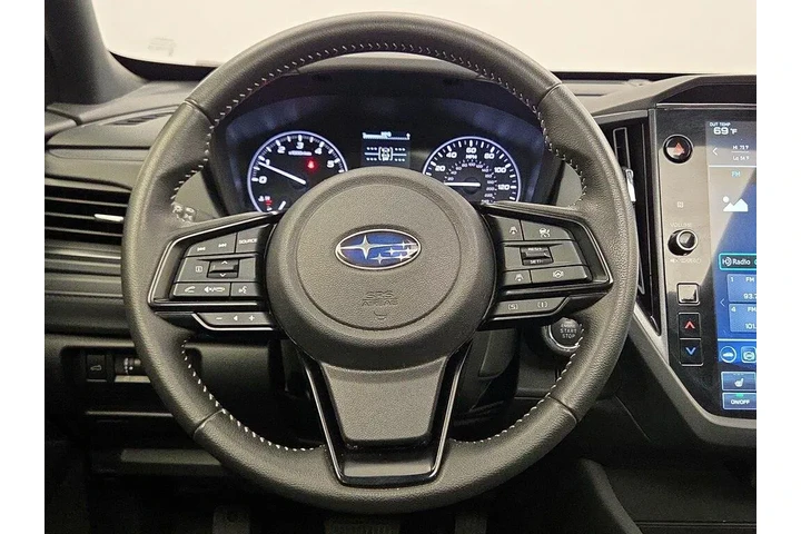 $31998 : Subaru Forester 2025 AWD Pre image 10