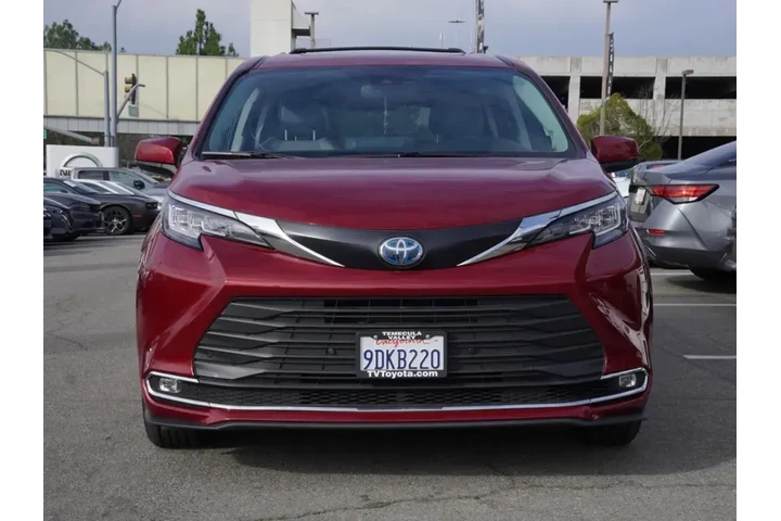 $38172 : Toyota Sienna 2022 XLE 8-Pas image 6