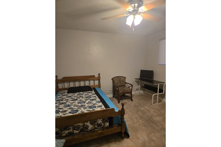 $950 : 950 image 1