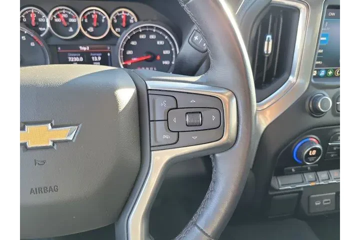 $33500 : Chevrolet Silverado 1500 202 image 7