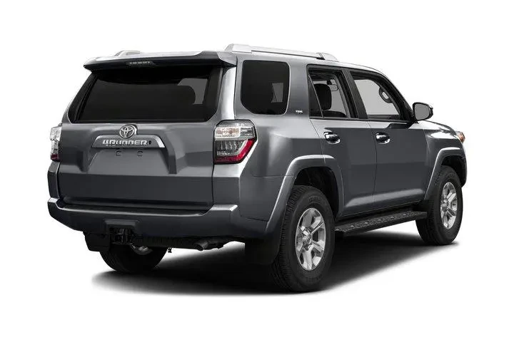 $23500 : Toyota 4Runner 2016 4x4 SR5 image 5