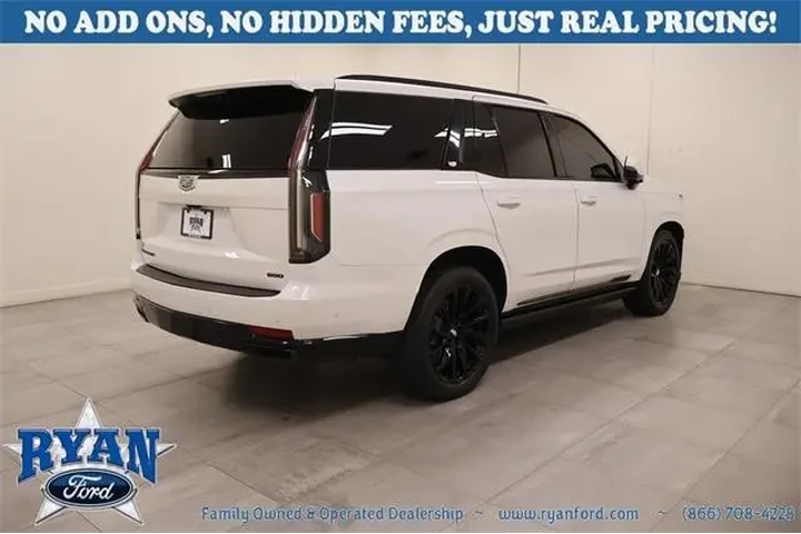 Cadillac Escalade 2023 4x4 S image 7