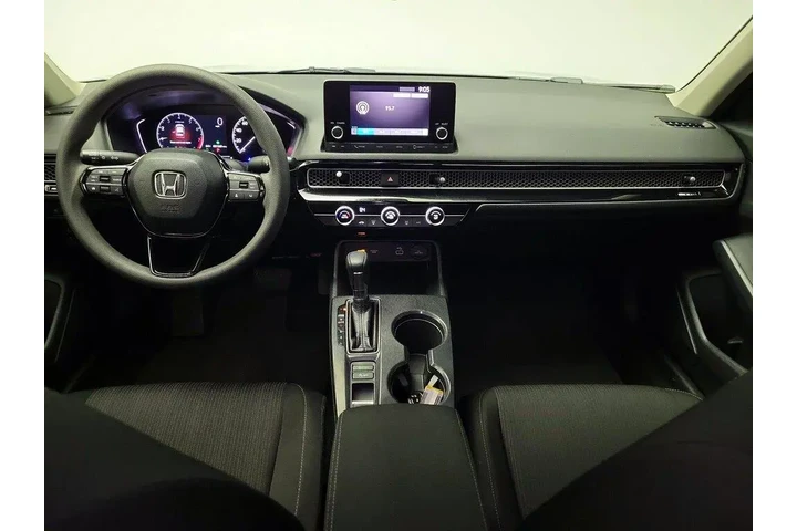 $23998 : Honda Civic 2023 LX 4dr Seda image 9