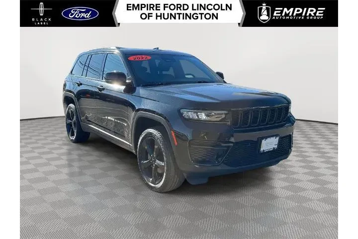 $29904 : Jeep Grand Cherokee 2022 4x4 image 1