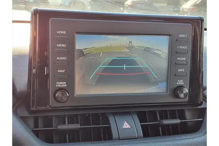 $12970 : Toyota RAV4 2019 LE 4dr SUV image 8