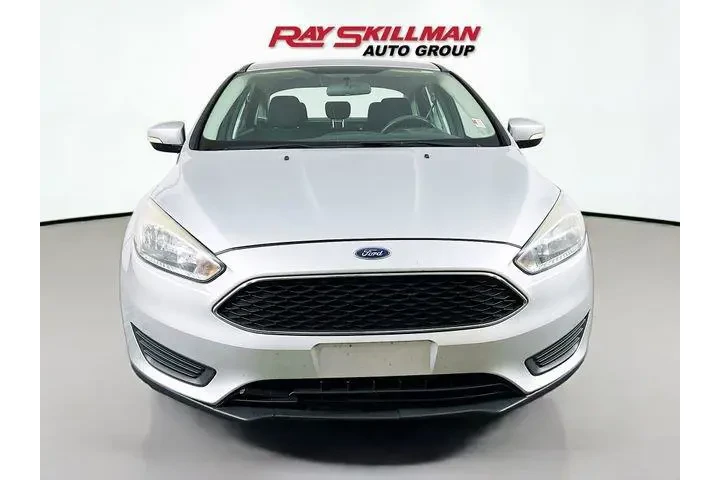 $6975 : Ford Focus 2017 SE 4dr Sedan image 2