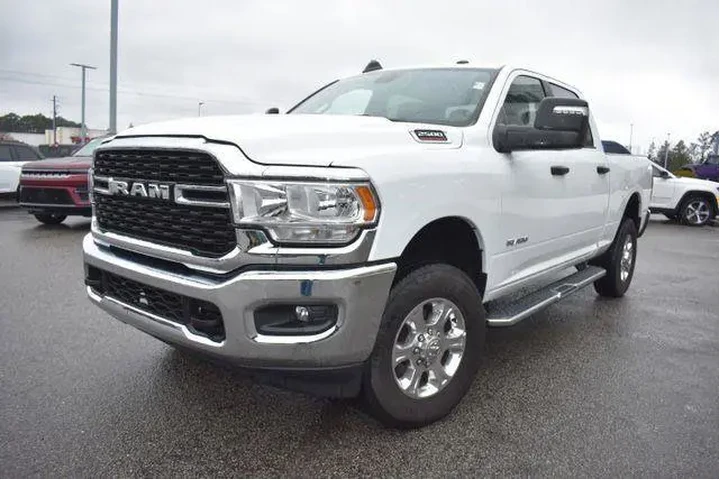 $39899 : Ram 2500 2024 4x4 Lone Star image 5