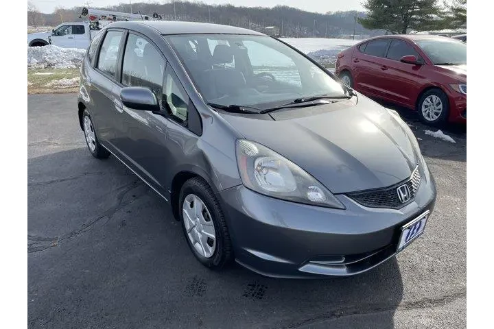 $7888 : Honda Fit 2013 Base 4dr Hatc image 9