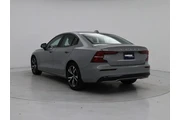 $27998 : Volvo S60 2024 B5 Core Dark thumbnail
