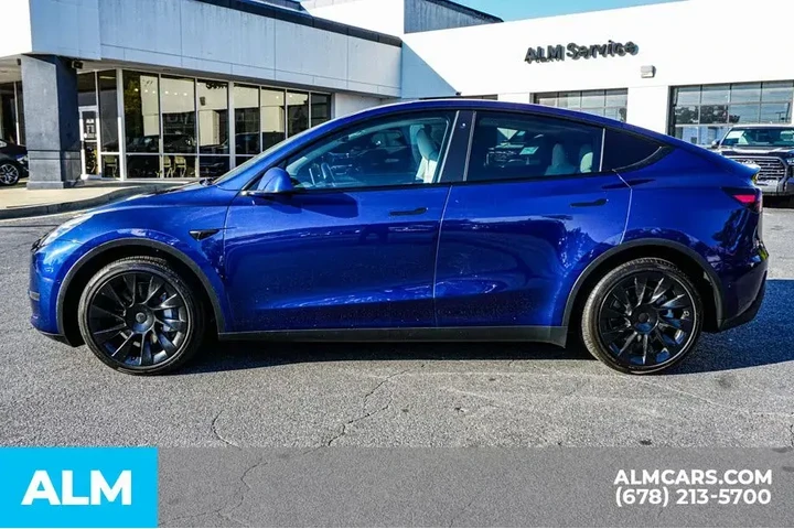 $30920 : Tesla Model Y 2022 AWD Long image 7