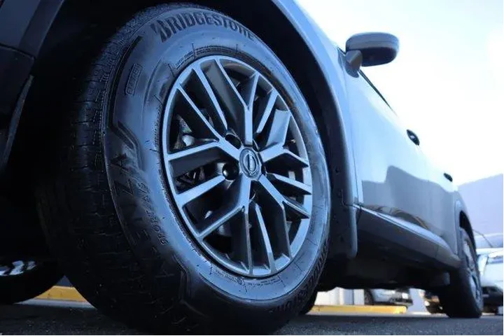 $20997 : Nissan Rogue 2023 AWD S 4dr image 10