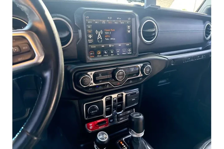 2021 Jeep Wrangler Unlimited image 7