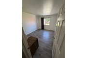 $800 : RIVESIDE CUARTO thumbnail