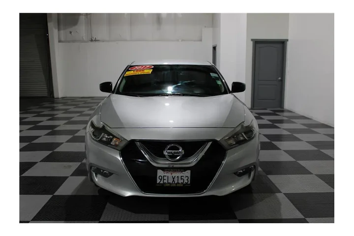 $11999 : Maxima 2017 image 2