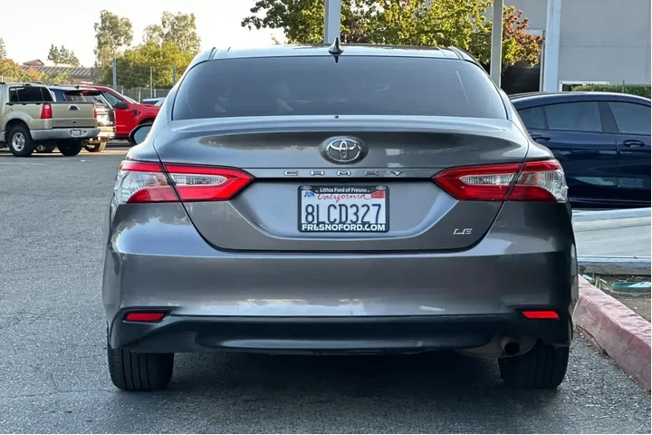 $17000 : Toyota Camry 2019 SE 4dr Sed image 7
