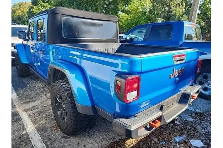 $35995 : Jeep Gladiator 2023 4x4 Moja image 4