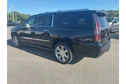 $29992 : Cadillac Escalade ESV 2017 4 thumbnail
