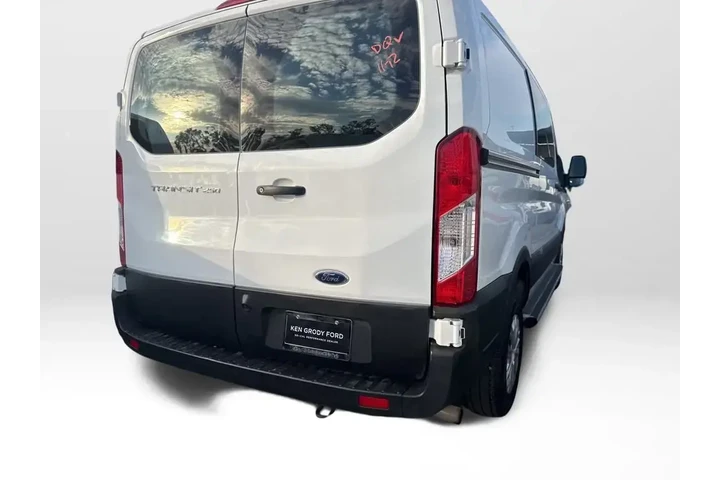 $33500 : Ford Transit 2023 250 3dr LW image 5