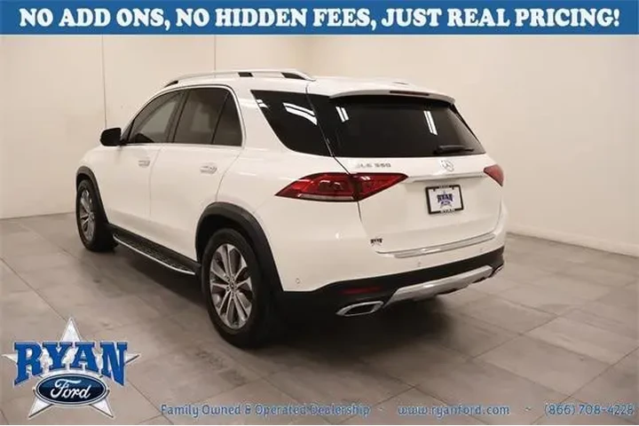 Mercedes-Benz GLE 2022 GLE 3 image 3