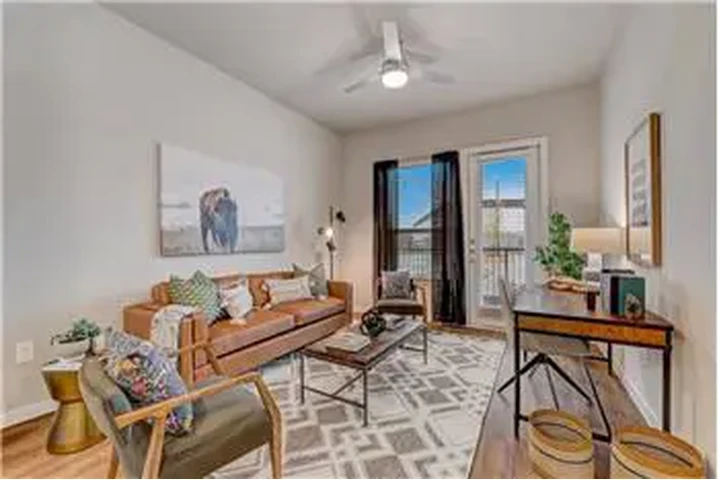 $2612 : Rental property with 3 bedro image 8