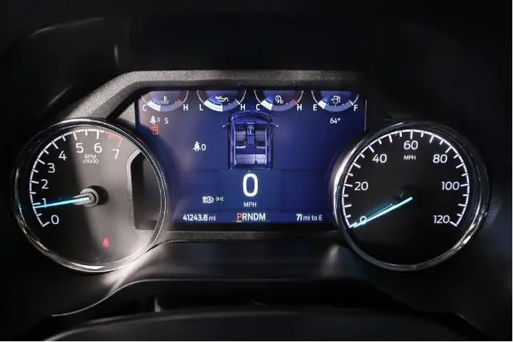 $38761 : Ford F-150 2023 4x4 Lariat 4 image 4