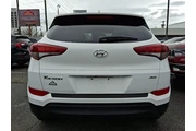 $14736 : Hyundai TUCSON 2017 AWD SE P thumbnail