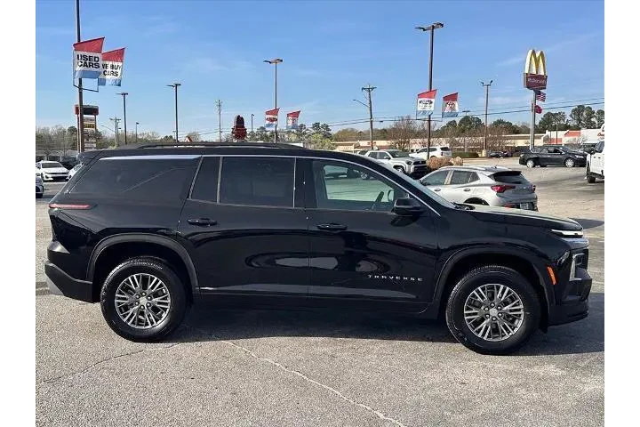 $39970 : Chevrolet Traverse 2025 LT 4 image 2