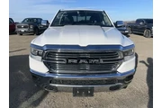 $35995 : Ram 1500 2020 4x4 Laramie 4d thumbnail