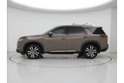$37998 : Nissan Pathfinder 2024 Plati thumbnail