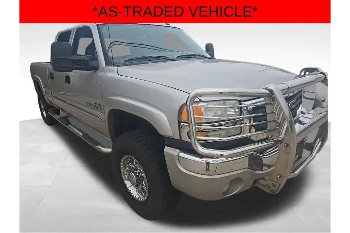 $13980 : GMC Sierra 2500HD 2005 4dr C image 1