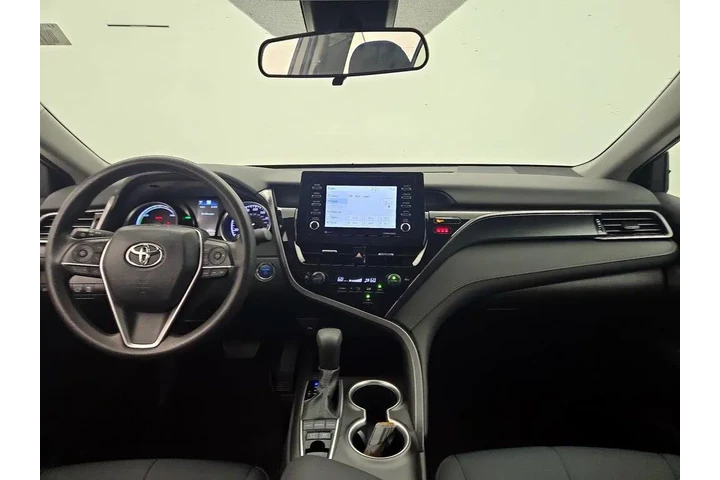 $28998 : Toyota Camry Hybrid 2023 LE image 9