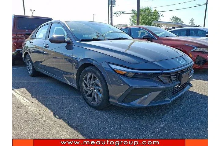 $18972 : Hyundai ELANTRA 2024 SEL 4dr image 3