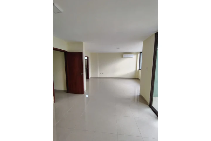 $198000 : Casa en venta Urbanización Bal image 8