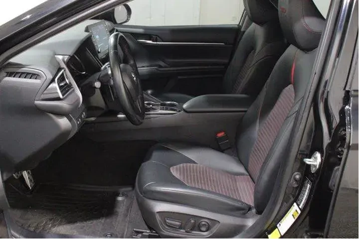 $34799 : Toyota Camry 2021 TRD 4dr Se image 10
