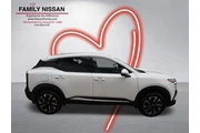 $22007 : Nissan Kicks 2025 AWD SR 4dr thumbnail