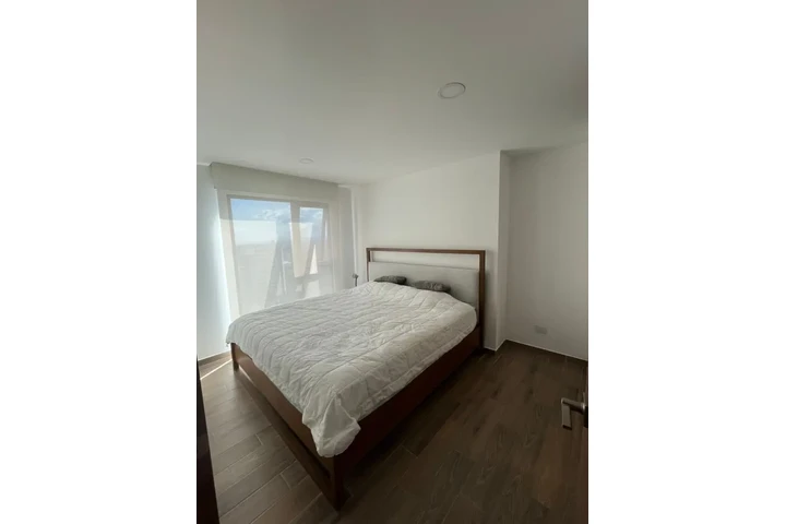 $1 : Venta de apartamento en Z.14 image 4