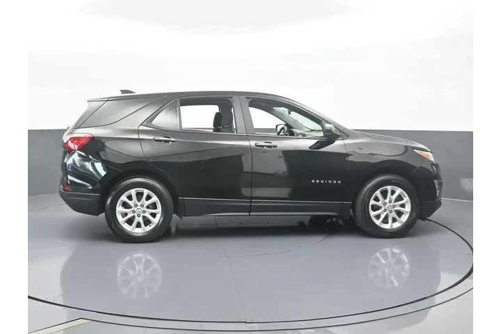 $12491 : Chevrolet Equinox 2020 LS 4d image 7
