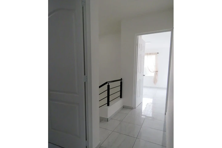 $2250000 : Venta Casa Paseos del Bosque image 5