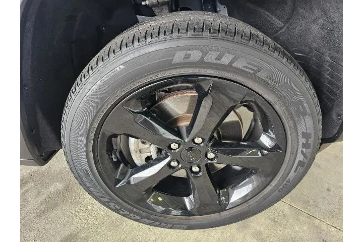 $28990 : Jeep Grand Cherokee L 2021 4 image 9