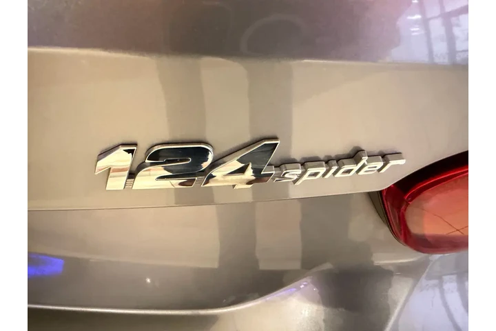 $17995 : 2017 124 Spider image 10