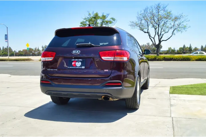 $10995 : Used 2016 Sorento AWD 4dr 2.4 image 5