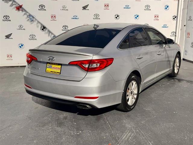 $10995 : Used 2015 Sonata 4dr Sdn 2.4L image 3